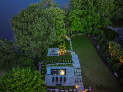 Luxury estate at 183 Hunters Bay Drive, Huntsville, ON — photo 2