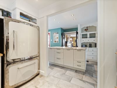 Luxury estate at 1365 Rue Principale, Saint-Paul-d'Abbotsford, QC — photo 8