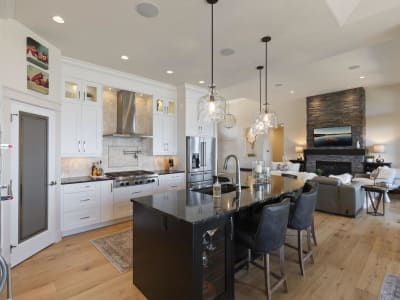 Luxury estate at 722 Kuipers Crescent, Kelowna, BC — photo 7