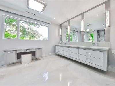 Luxury estate at 2250 Chancery Lane West, Oakville, ON — photo 8