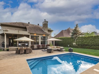 Luxury estate at 34 Rue Antoine-Forestier, St-Bruno-de-Montarville, QC — photo 8