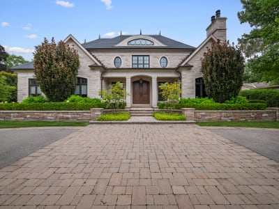 Luxury estate at Burlington, ON — photo 3