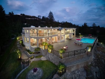 Luxury estate at Address upon request, West Vancouver, BC — photo 2