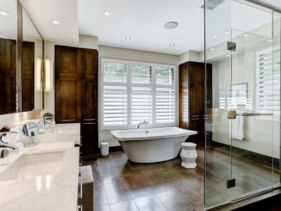 Luxury estate at 528 Rue du Sommet, Mont Saint-Hilaire — photo 20