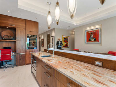 Luxury estate at 2245 Abbott Street, Kelowna, BC — photo 11
