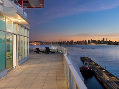 Luxury estate at PH3 175 Victory Ship Way, North Vancouver, BC — photo 7