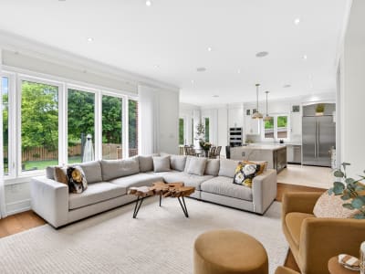 Luxury estate at 1337 Northaven Drive, Mississauga, ON — photo 3