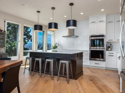 Luxury estate at 195 Ravine Drive, North Okanagan, BC — photo 9