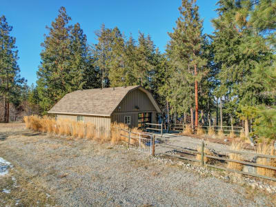 Luxury estate at 2957 Harvard Road, Kelowna, BC — photo 34
