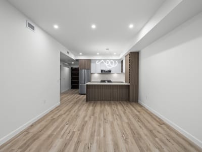Luxury estate at 630 Boynton Place #424, Kelowna, BC — photo 3
