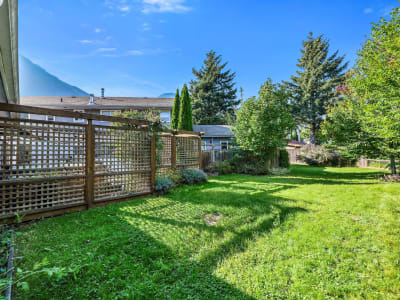 Luxury estate at 39726 Government Road, Squamish, BC — photo 28