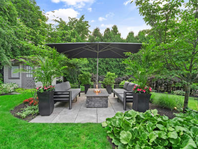 Luxury estate at 14 Delbrook Court, Hamilton, ON — photo 13