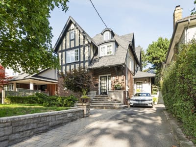 Luxury estate at 45 Lascelles Boulevard, Toronto, ON — photo 1