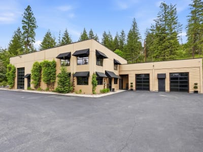 Luxury estate at 5757 Upper Booth Road North, Kelowna, BC — photo 8