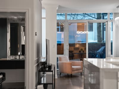 Luxury estate at 493 Broughton Street, Vancouver, BC — photo 9