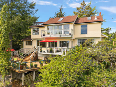 Luxury estate at 1019 Terrace Avenue, Victoria, BC — photo 20