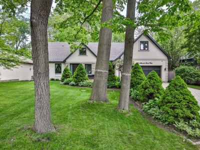 Luxury estate at 208 Mineola Road West, Mississauga, ON — photo 2