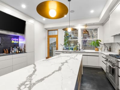 Luxury estate at 1129 Maggie Street Southeast, Calgary, AB — photo 7