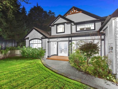 Luxury estate at 10691 Salisbury Drive, Surrey, BC — photo 7