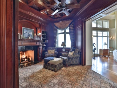 Luxury estate at 872 Whittier Crescent, Mississauga, ON — photo 15