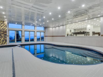Luxury estate at 1175 Eyremount Drive, West Vancouver, BC — photo 12