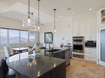 Luxury estate at 722 Kuipers Crescent, Kelowna, BC — photo 8