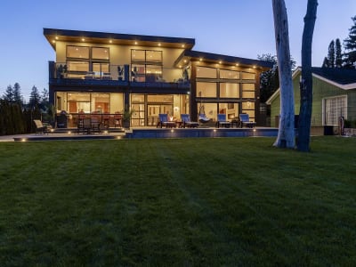 Luxury estate at 704 Stonor Street, Summerland, BC — photo 5