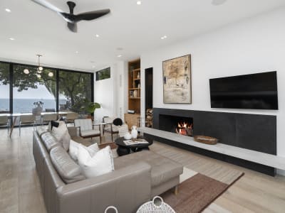 Luxury estate at 1 Lake Shore Drive, Toronto, ON — photo 6