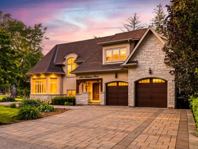 Luxury estate at 1098 Lakeshore Road West, Oakville, ON — photo 4