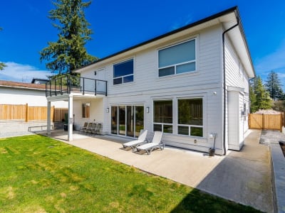 Luxury estate at 576 Linton Street, Coquitlam, BC — photo 16