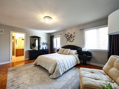 Luxury estate at 140 Humber Forest Court, Vaughan, ON — photo 19