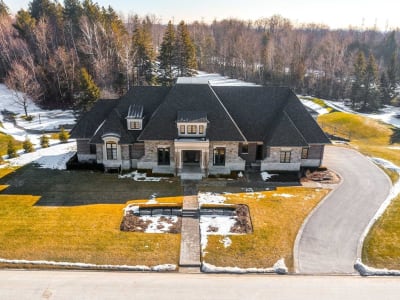 Luxury estate at 1 Dexshire Drive, Ajax — photo 1