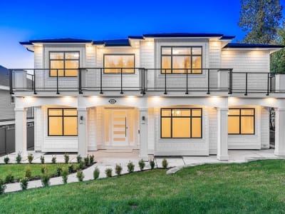 Luxury estate at 897 Cottonwood Avenue, Coquitlam, BC — photo 1