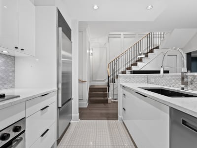Luxury estate at 493 Broughton Street, Vancouver, BC — photo 7