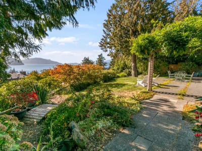 Luxury estate at 45 Sweetwater Place, Lions Bay — photo 23