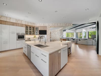 Luxury estate at 732 Highpointe Place, Kelowna, BC — photo 5