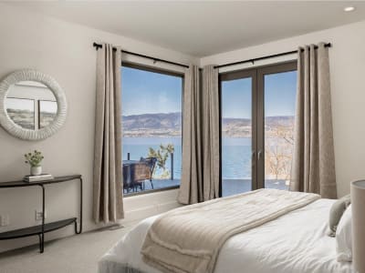 Luxury estate at 5560 Lakeshore Road, Kelowna, BC — photo 18