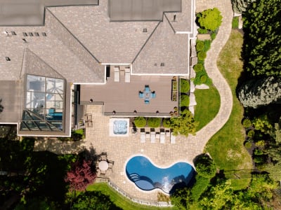 Luxury estate at 1412 Birchwood Drive, Mississauga, ON — photo 3