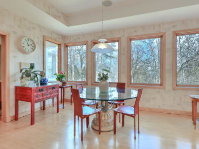 Luxury estate at 937 Whittier Crescent, Mississauga, ON — photo 10