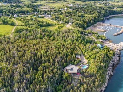 Luxury estate at 510 Rue St Raphaël, La Malbaie, QC — photo 3