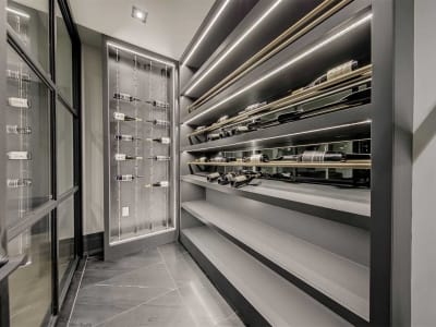 Luxury estate at 211 Glencairn Avenue, Toronto — photo 10