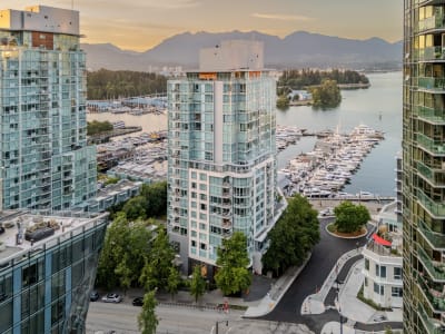Luxury estate at 493 Broughton Street, Vancouver, BC — photo 5