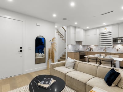 Luxury estate at 4176 Balkan Street #2, Vancouver, BC — photo 2