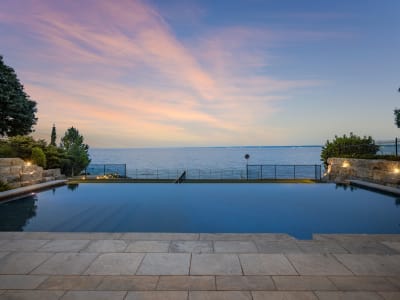 Luxury estate at 140 Secord Lane, Burlington, ON — photo 44