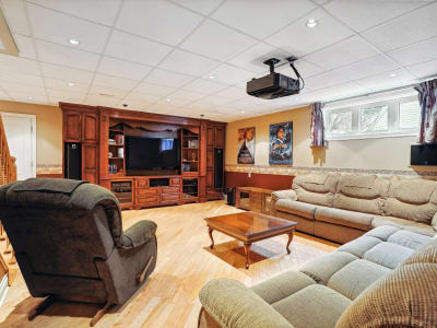 Luxury estate at Mont-Saint-Hilaire, QC — photo 12