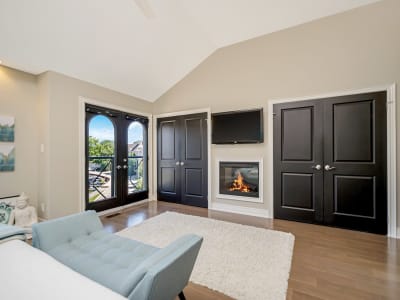 Luxury estate at 19 Lake Street unit 18, Grimsby, ON — photo 23