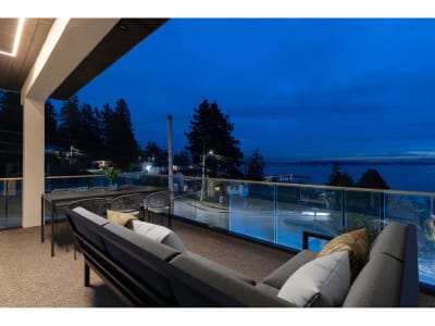 Luxury estate at 14799 Oxenham Avenue, White Rock, BC — photo 15