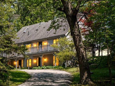 Luxury estate at 176 Weirs Lane, Hamilton, ON — photo 1