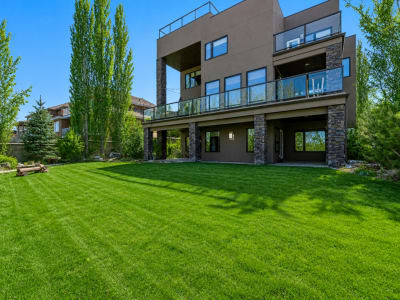 Luxury estate at 2464 Cameron Ravine Drive Northwest, Edmonton, AB — photo 3
