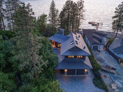 Luxury estate at 5308 Lakeshore Road, Kelowna, BC — photo 1